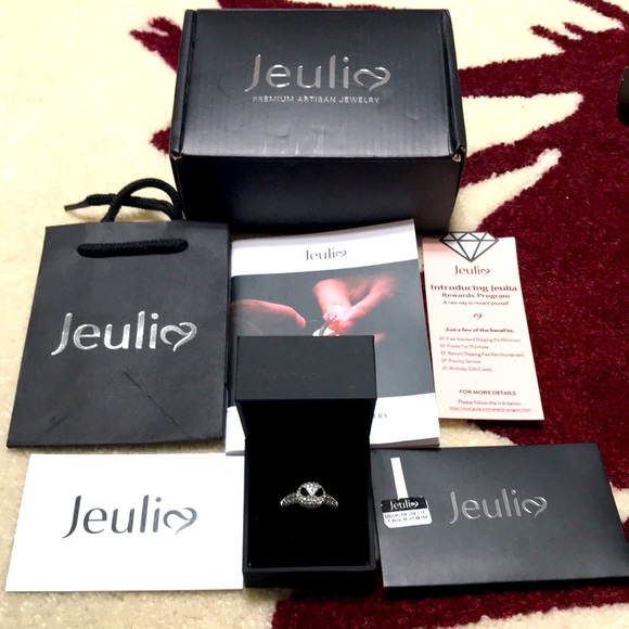 Jeulia “Pumpkin King” Ring - Picture 8 of 8